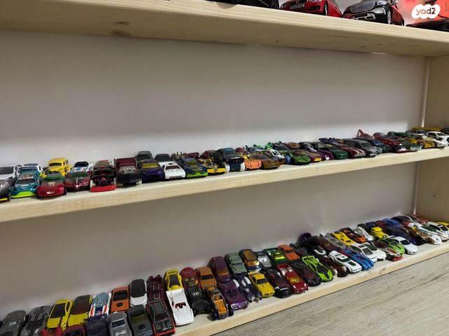 ‏מכוניות hotwheels