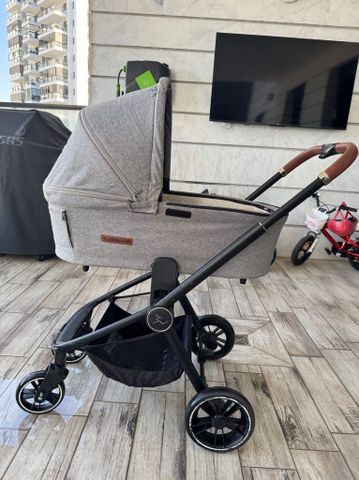 עגלת ספורטליין