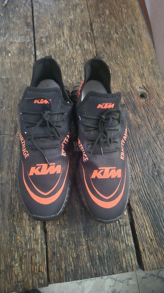 נעלים ktm