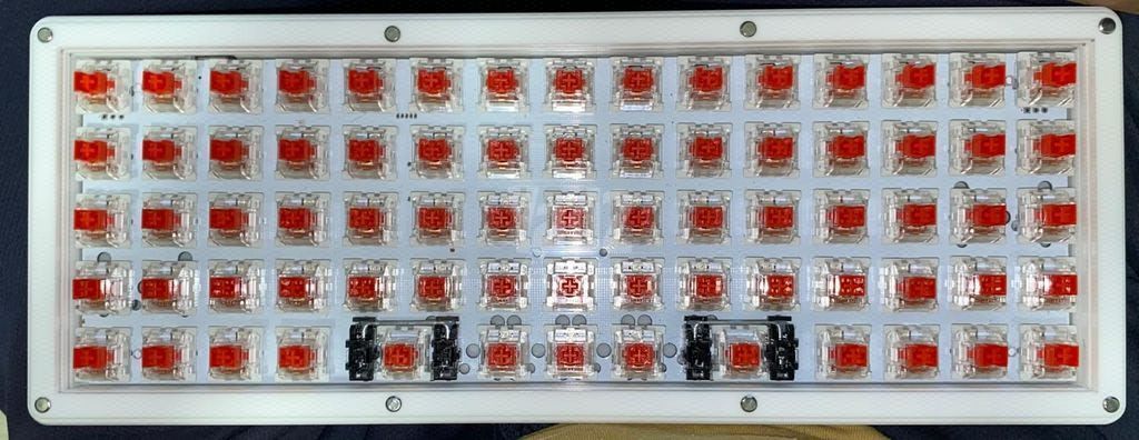 מקלדת 73 Ortholiniar