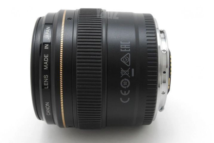 עדשה  Canon EF 85mm f/1.8 USM