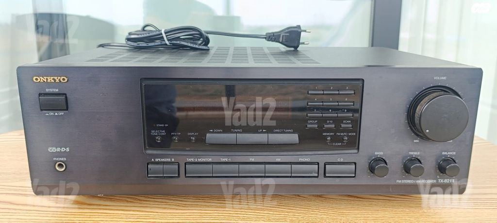 Onkyo TX‑8211 Stereo Receiver