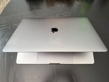 MacBook Pro 15 2018 כמו חדש