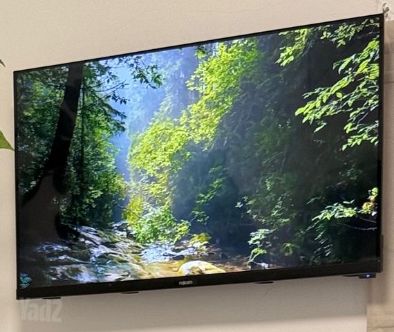 Fujicom 32”