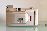 מצלמת פילם Nikon