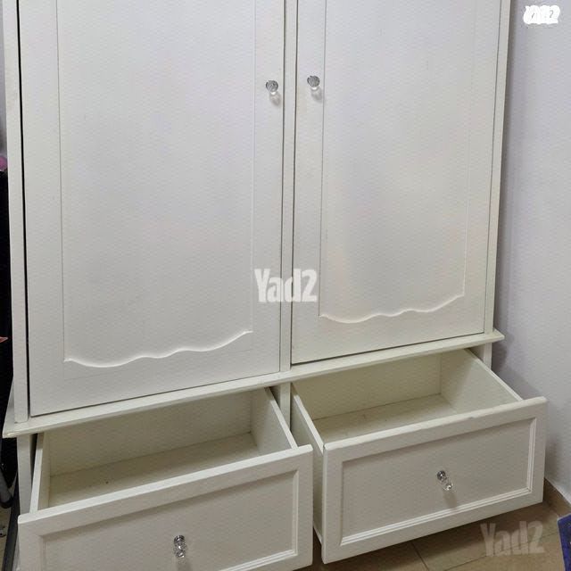 ארון בגדים