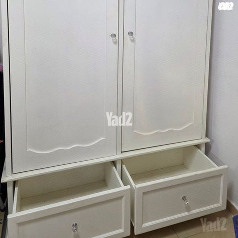 ארון בגדים