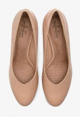 נעלי עקב Clarks