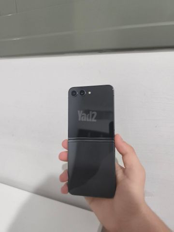 Samsung galaxy z flip 5
