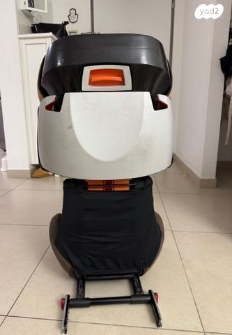 בוסטר cybex