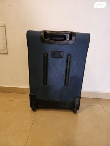 מזוודה  2 גלגלים