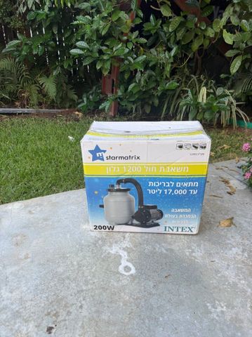 בריכת Bestway  + משאבת intex