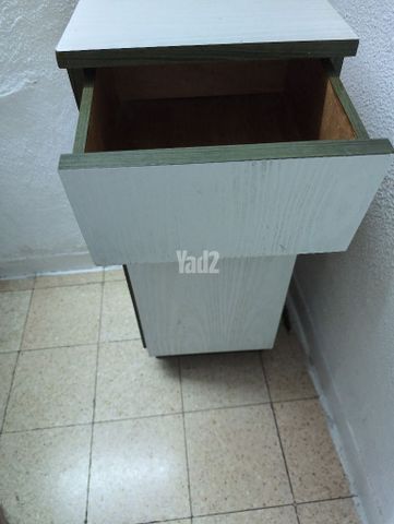 שידה קטנה 30₪