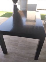 שולחן אוכל