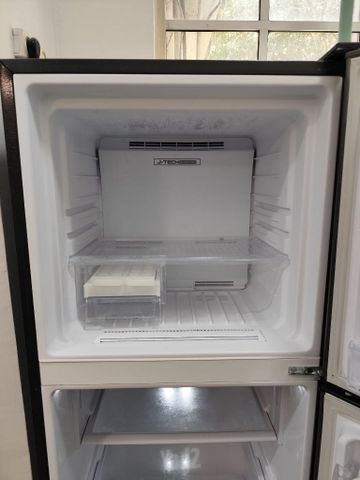 מקרר Sharp SJ-S430-SS