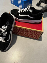 נעלי סניקרס vans