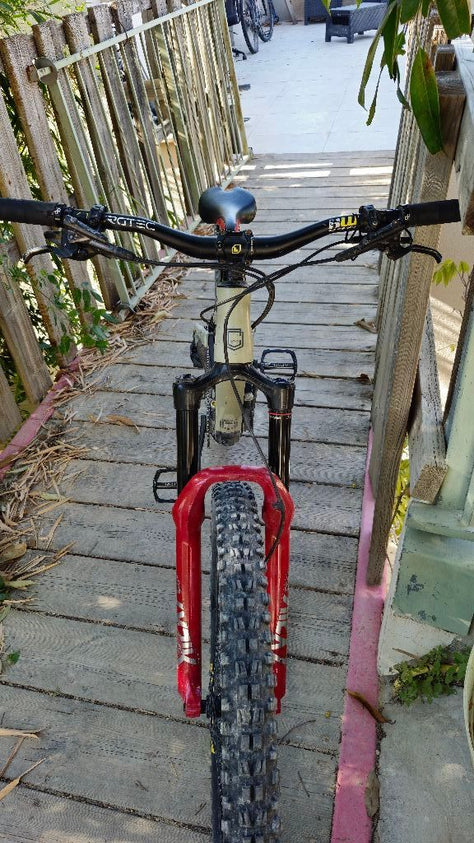 Small 29 commencal meta tr