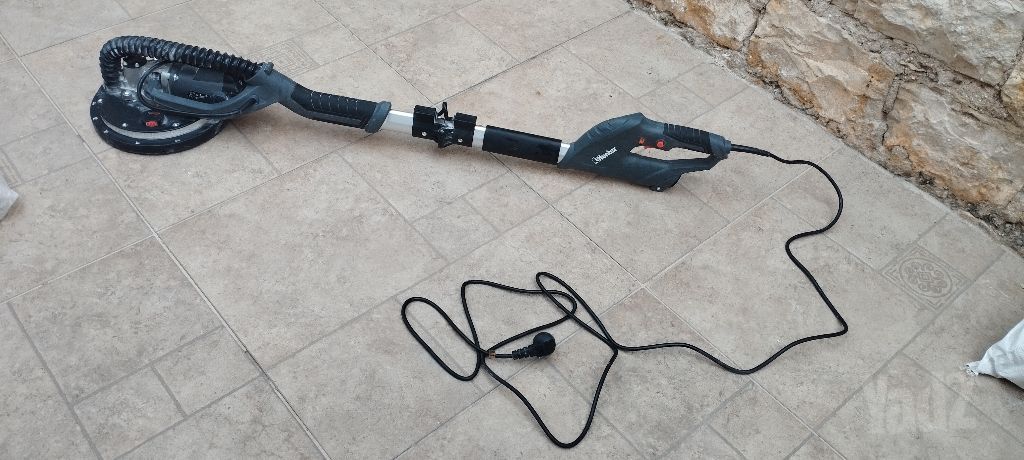 מלטשת