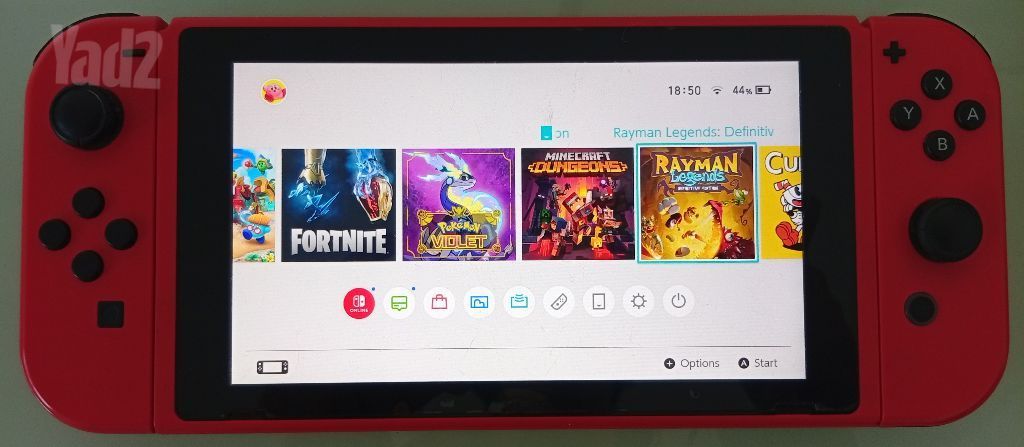 Nintendo Switch מריו אדום
