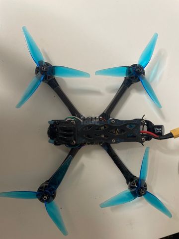 Manta 5 se fpv drone