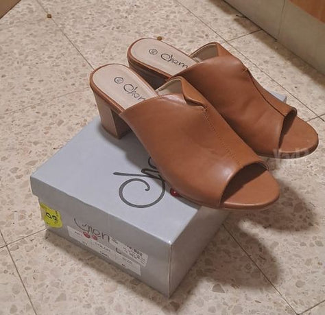 נעליים