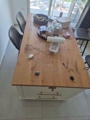 אי מטבח