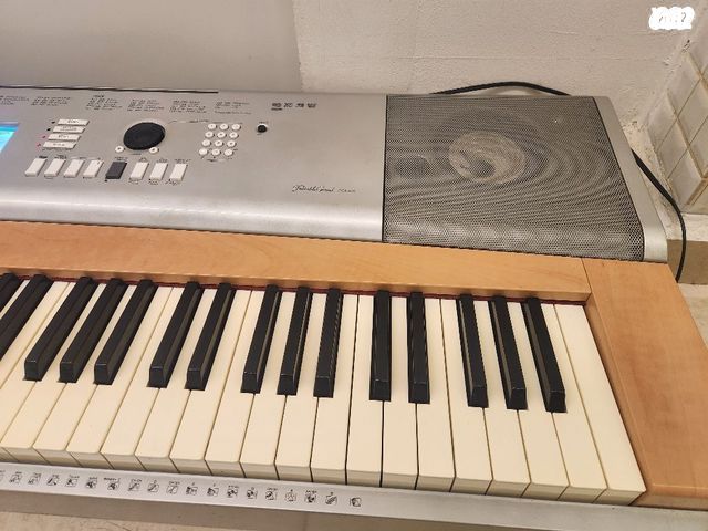 פסנתר חשמלי yamaha