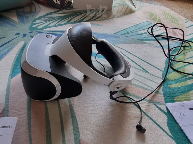 באנדל משקפי VR