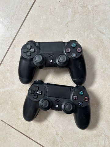 PlayStation 4 Slim