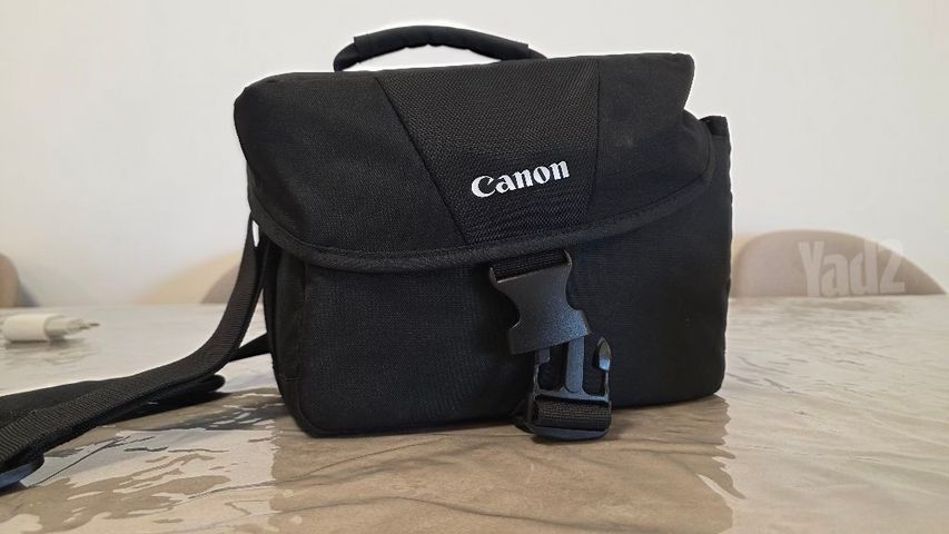 מצלמה Canon EOS R50