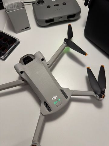 רחפן dji mini 3 pro