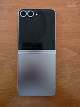 Samsung Galaxy Z Flip6