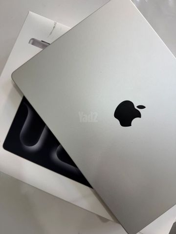 Apple MacBook Pro 14”