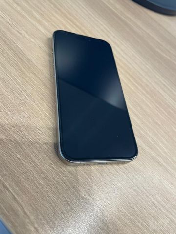 iPhone 15 pro 128 GB