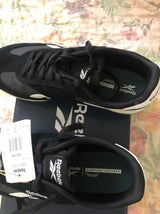 נעלי Reebok לגברים