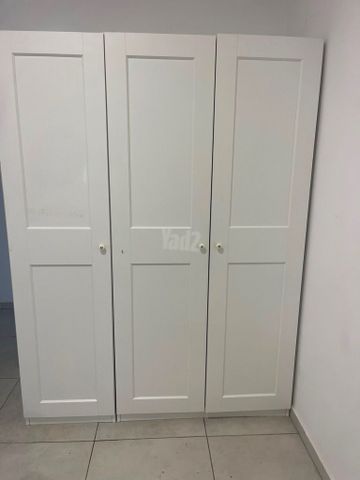 ארון עץ