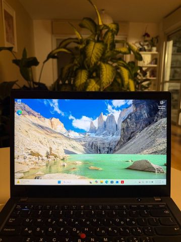 Lenovo Thinkpad Ryzen 7 Pro