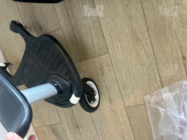 Bugaboo Bee5+ אמבטיה+ טרמפיסט