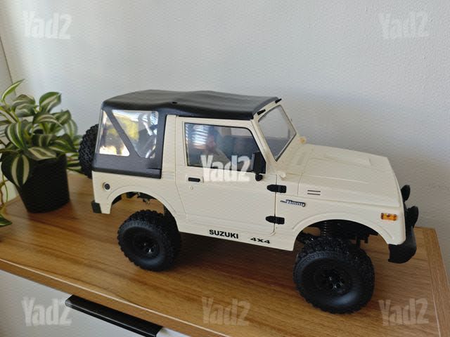 Rc crawler זחלן שטח על שלט