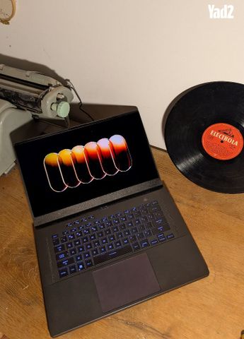 גיימינג ROG Zephyrus G15