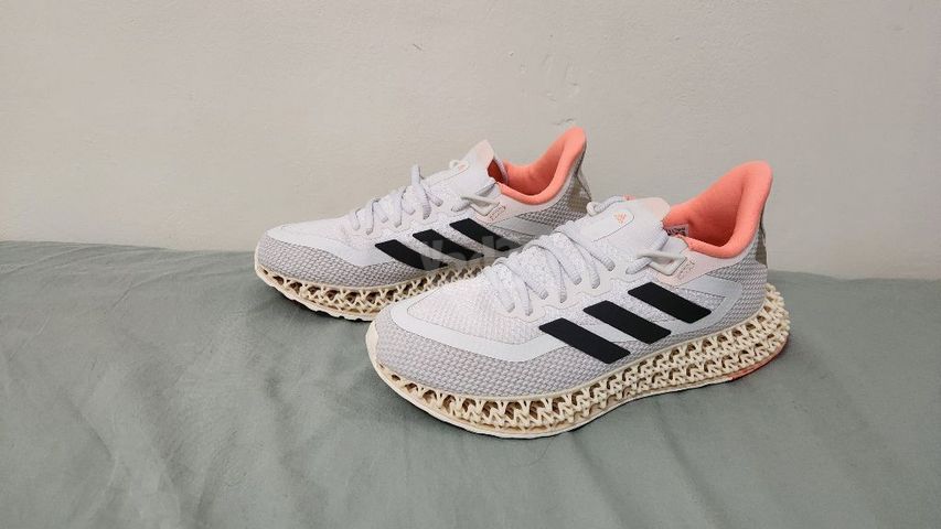 adidas 4DFWD