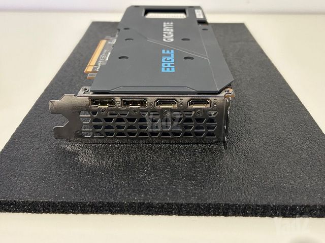 AMD RADEON rx 6600 xt
