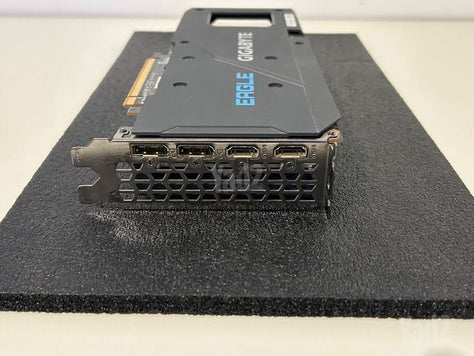 AMD RADEON rx 6600 xt