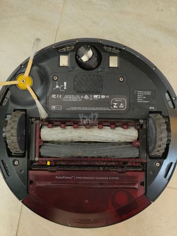 שואב אבק  iRobot Roomba 876