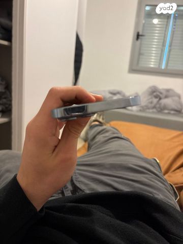 איפון