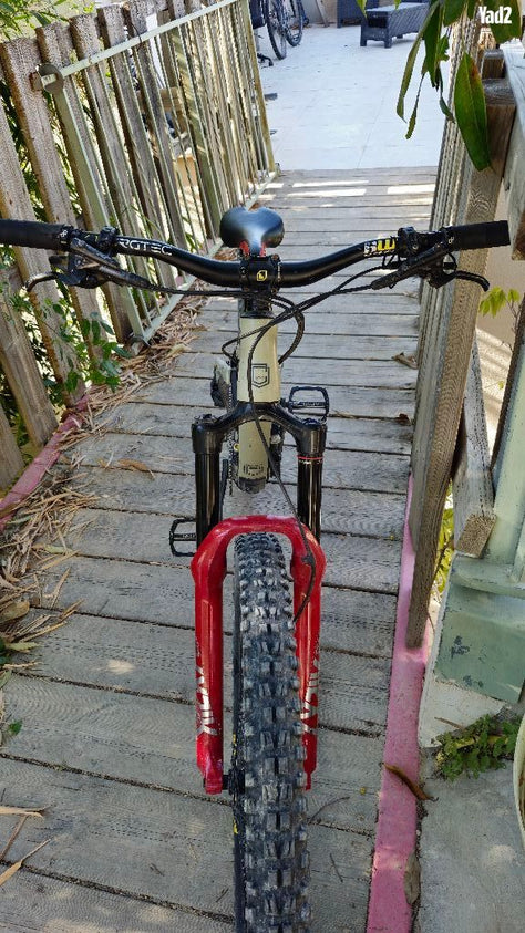 Small 29 commencal meta tr