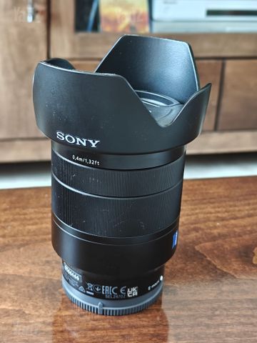 Sony Zeiss 24-70mm F4 ZA OSS