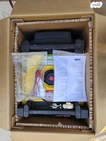 גנרטור קרנף 3500W כמו חדש