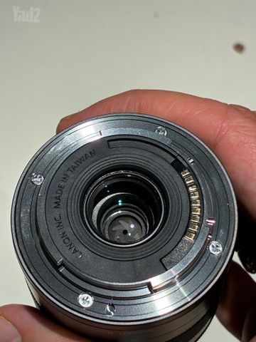עדשת זום Canon EF-M 18-55mm