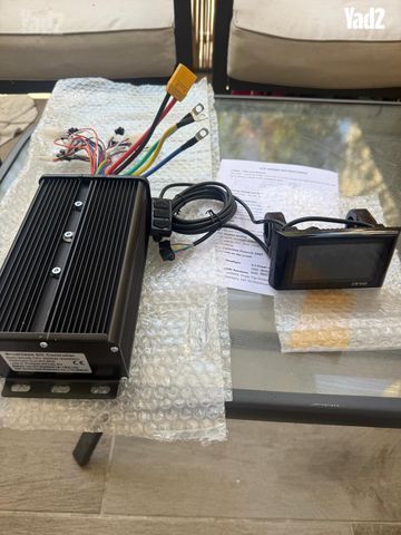 בקר GREENTIME 3000W 80A + צג